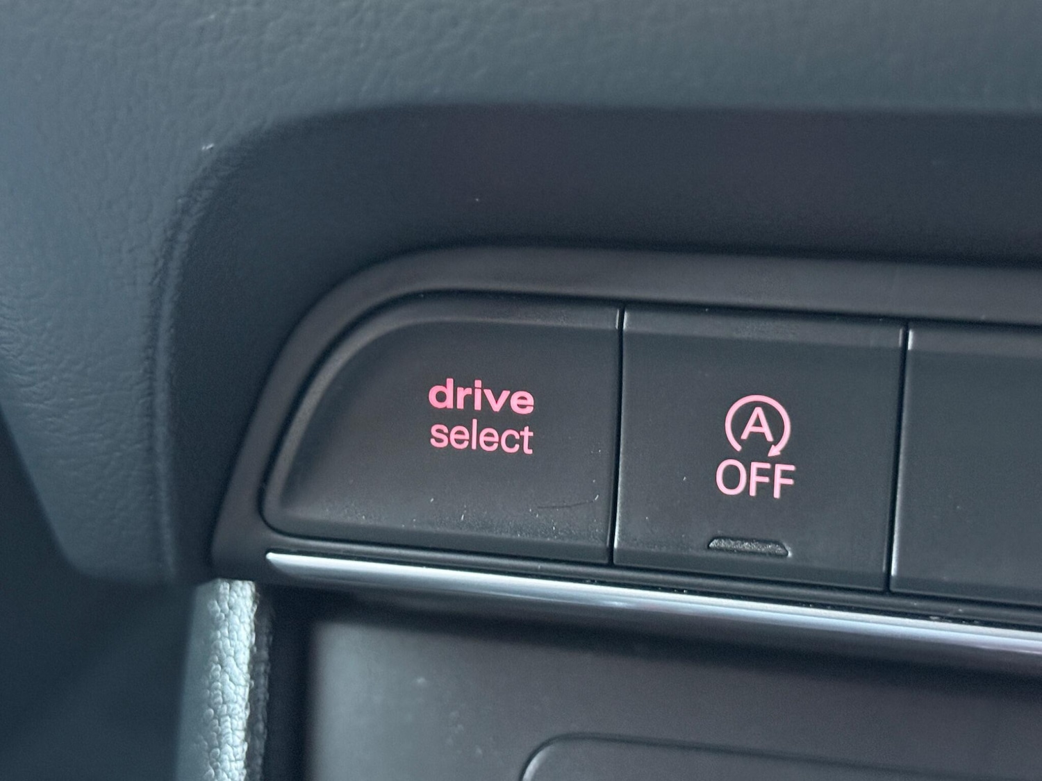 Used Audi Q3 2015 for sale - 76521612: Photo 30