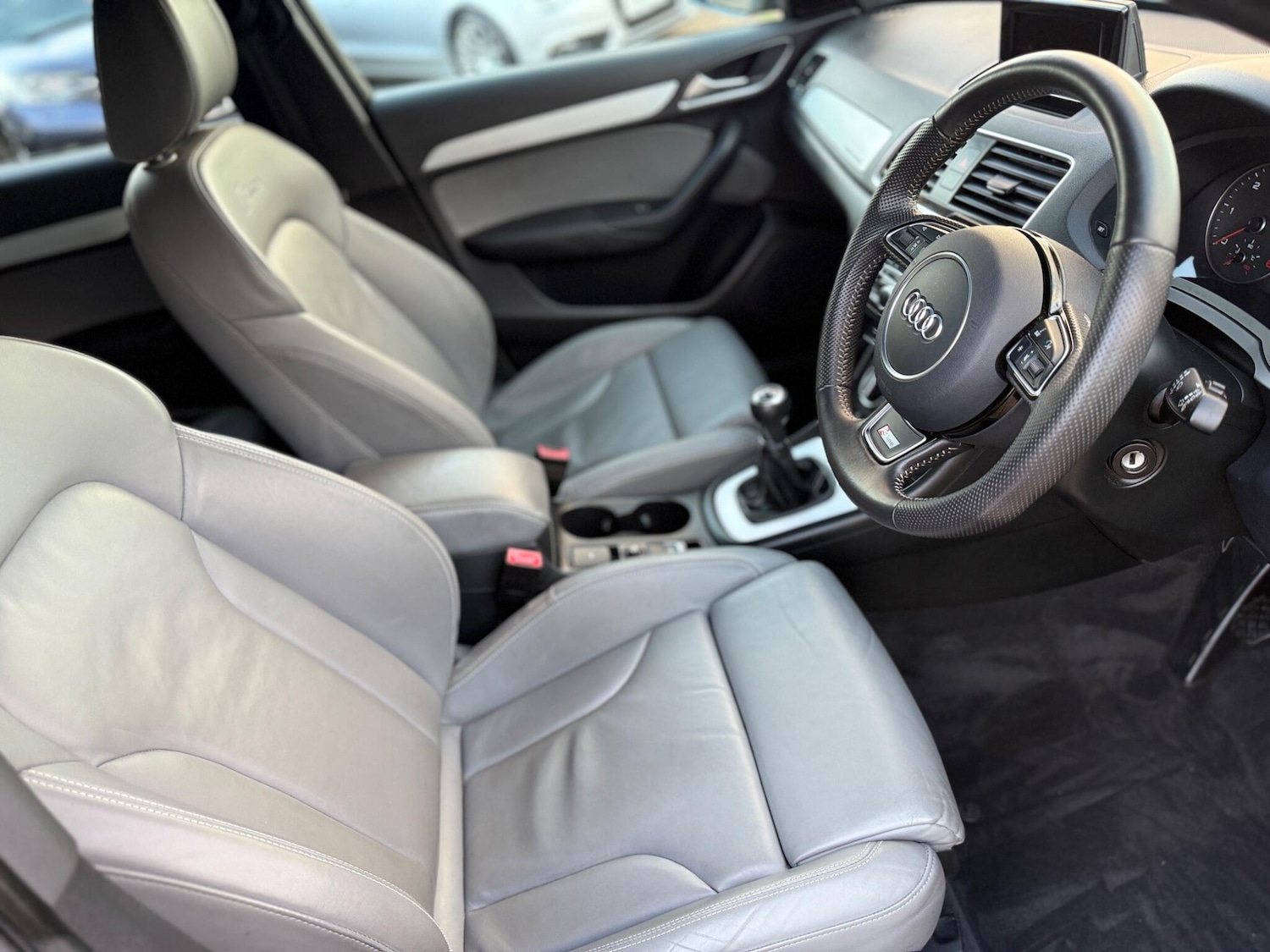 Used Audi Q3 2015 for sale - 76521612: Photo 9