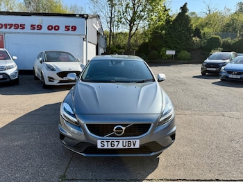 Used Volvo V40 2018 for sale - 78347942: Photo