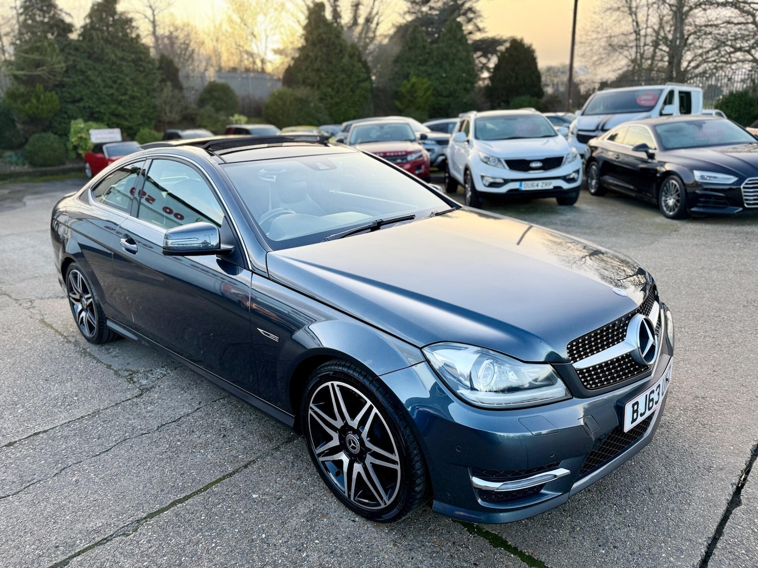 Used Mercedes-Benz C Class 2013 for sale - 77559719: Photo 2