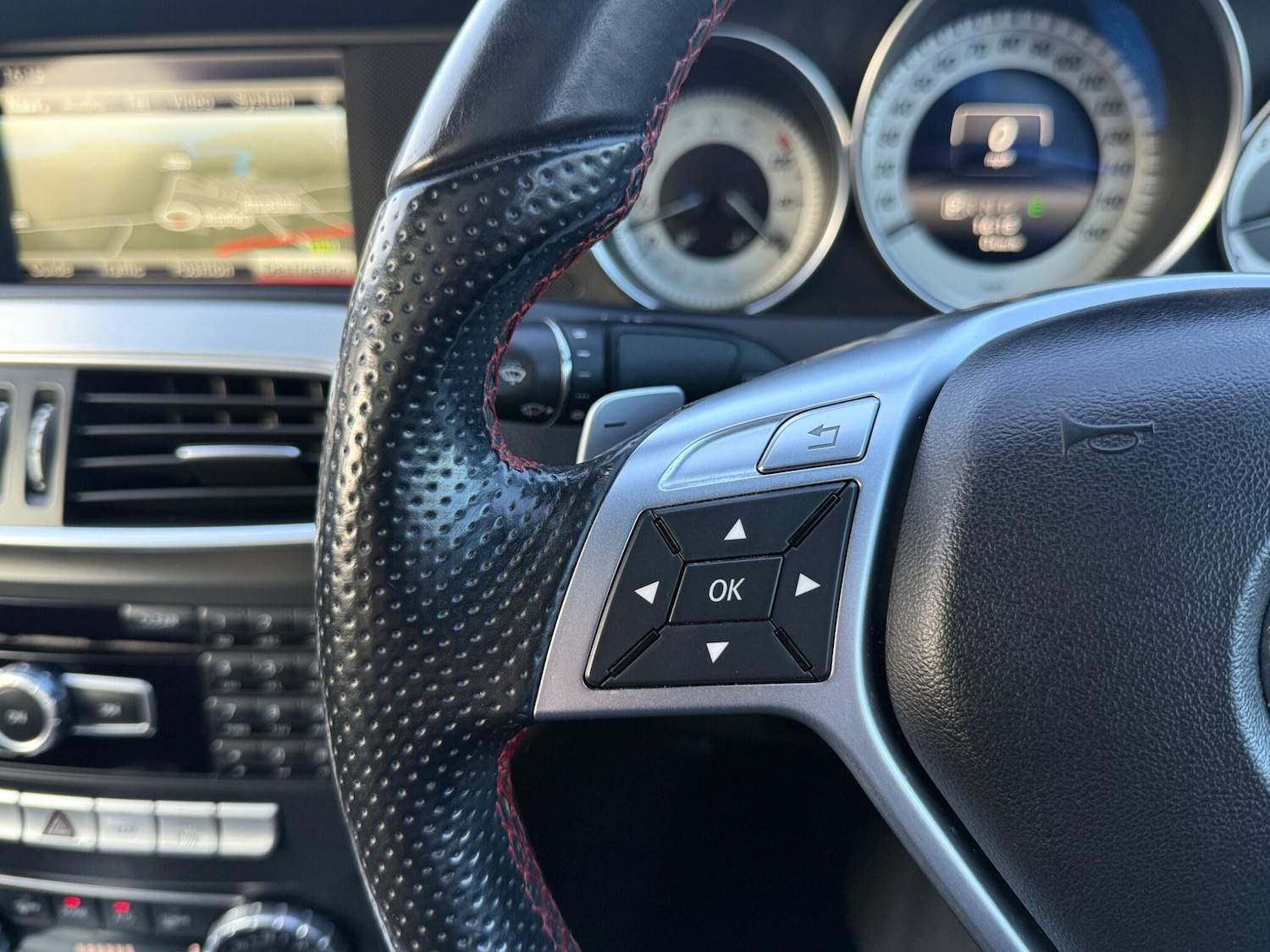 Used Mercedes-Benz C Class 2013 for sale - 77559719: Photo 32