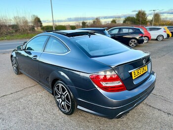 Used Mercedes-Benz C Class 2013 for sale - 77559719: Photo