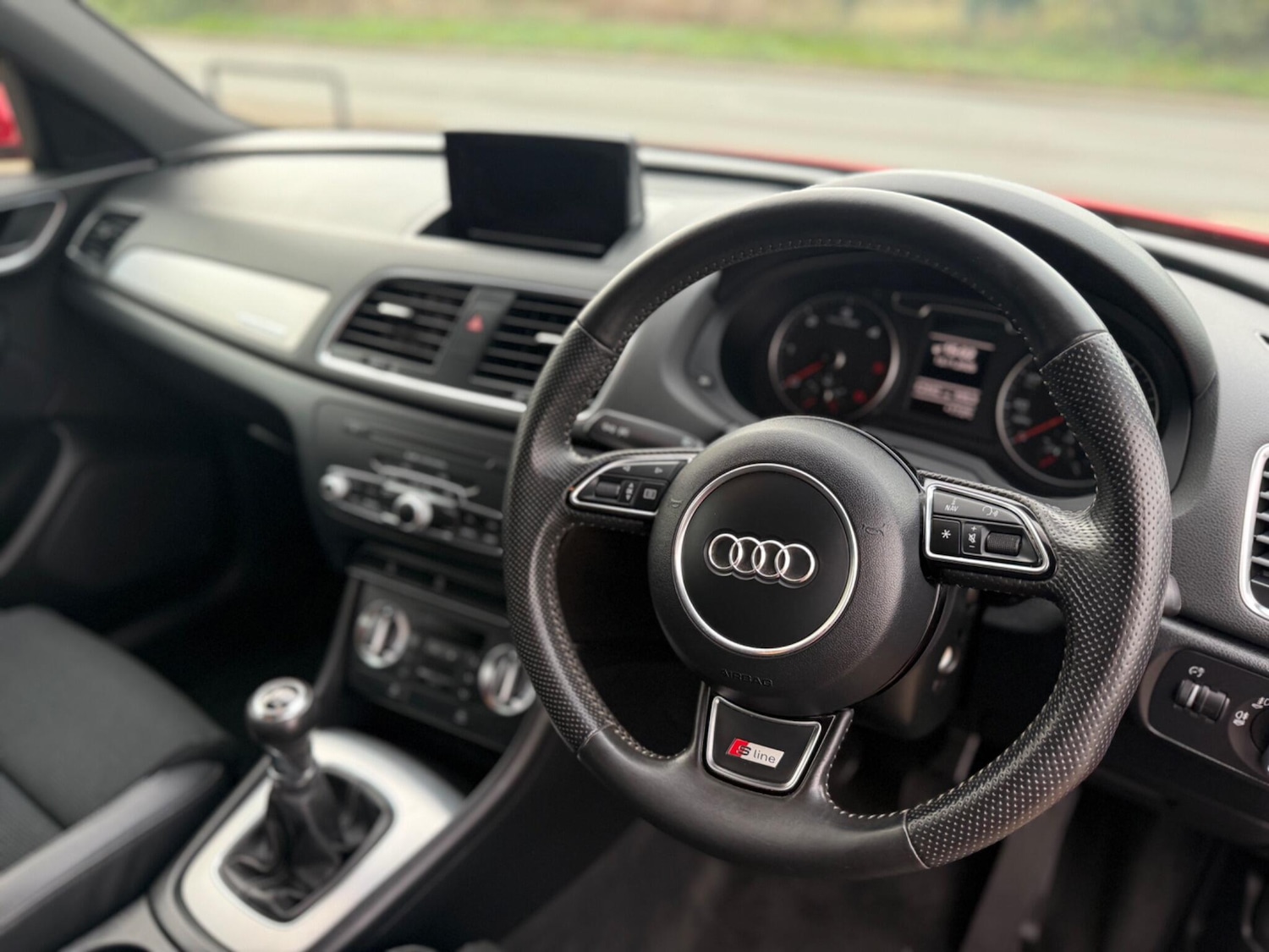 Used Audi Q3 2013 for sale - 76572565: Photo 11