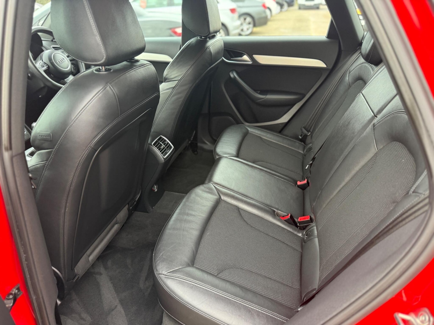 Used Audi Q3 2013 for sale - 76572565: Photo 14