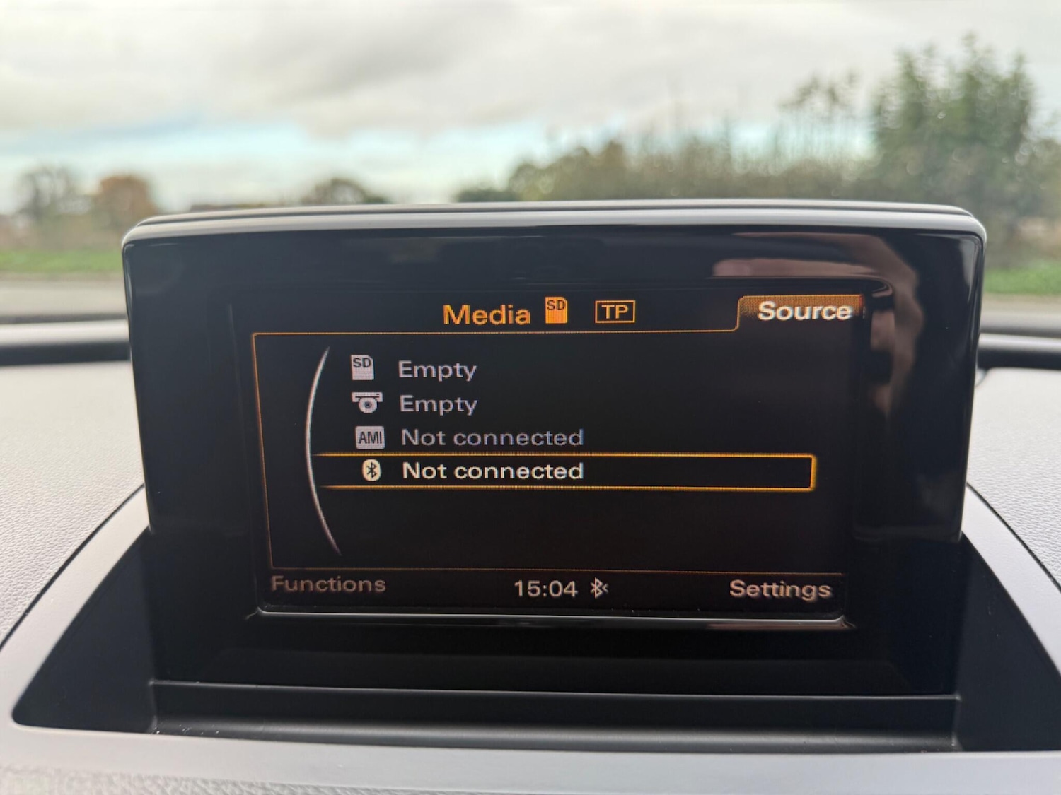 Used Audi Q3 2013 for sale - 76572565: Photo 23