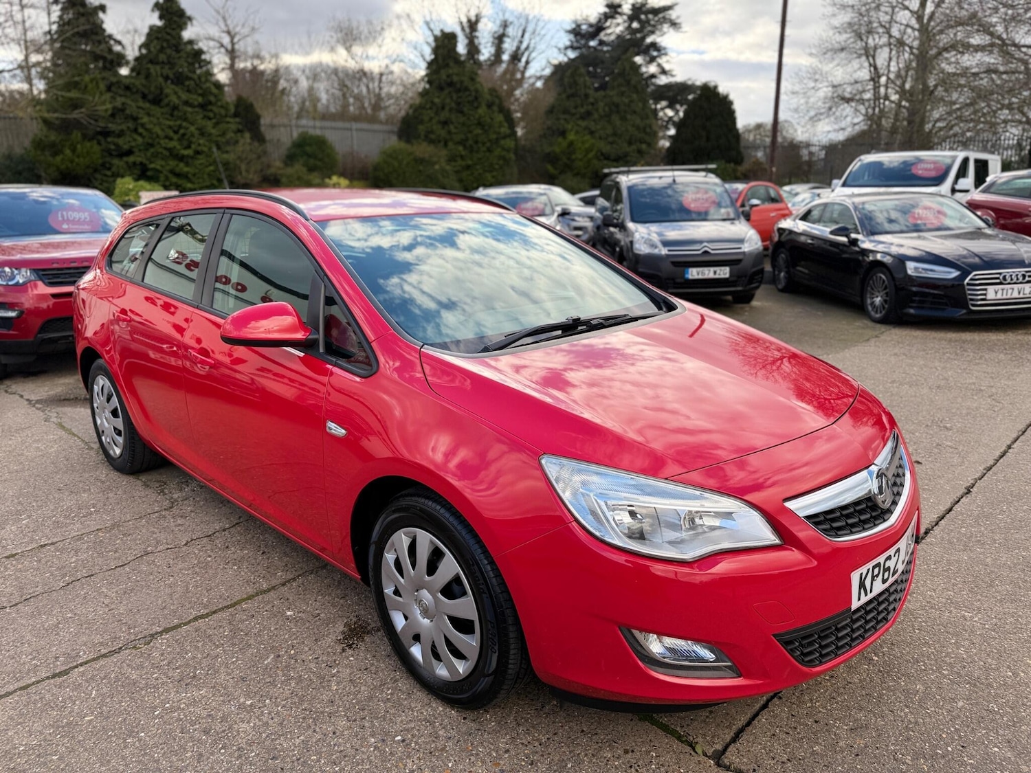 Used Vauxhall Astra for sale - 77704780: Photo 3