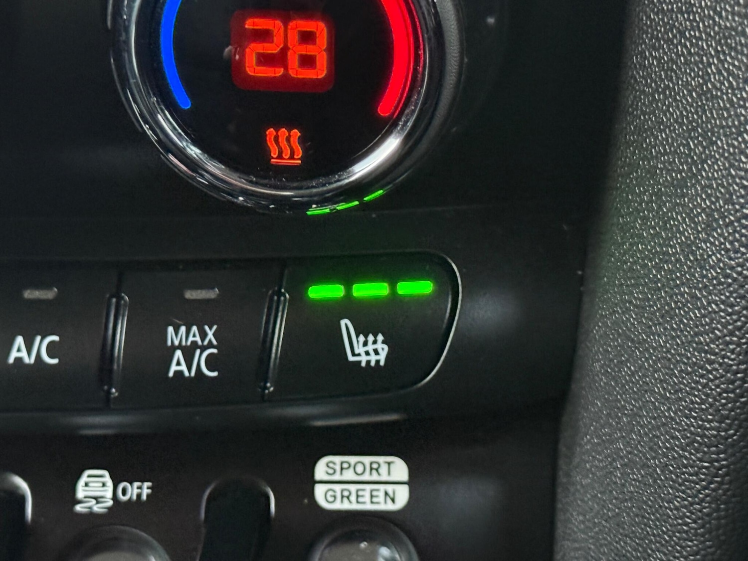 Used MINI Hatch 2018 for sale - 76619675: Photo 21