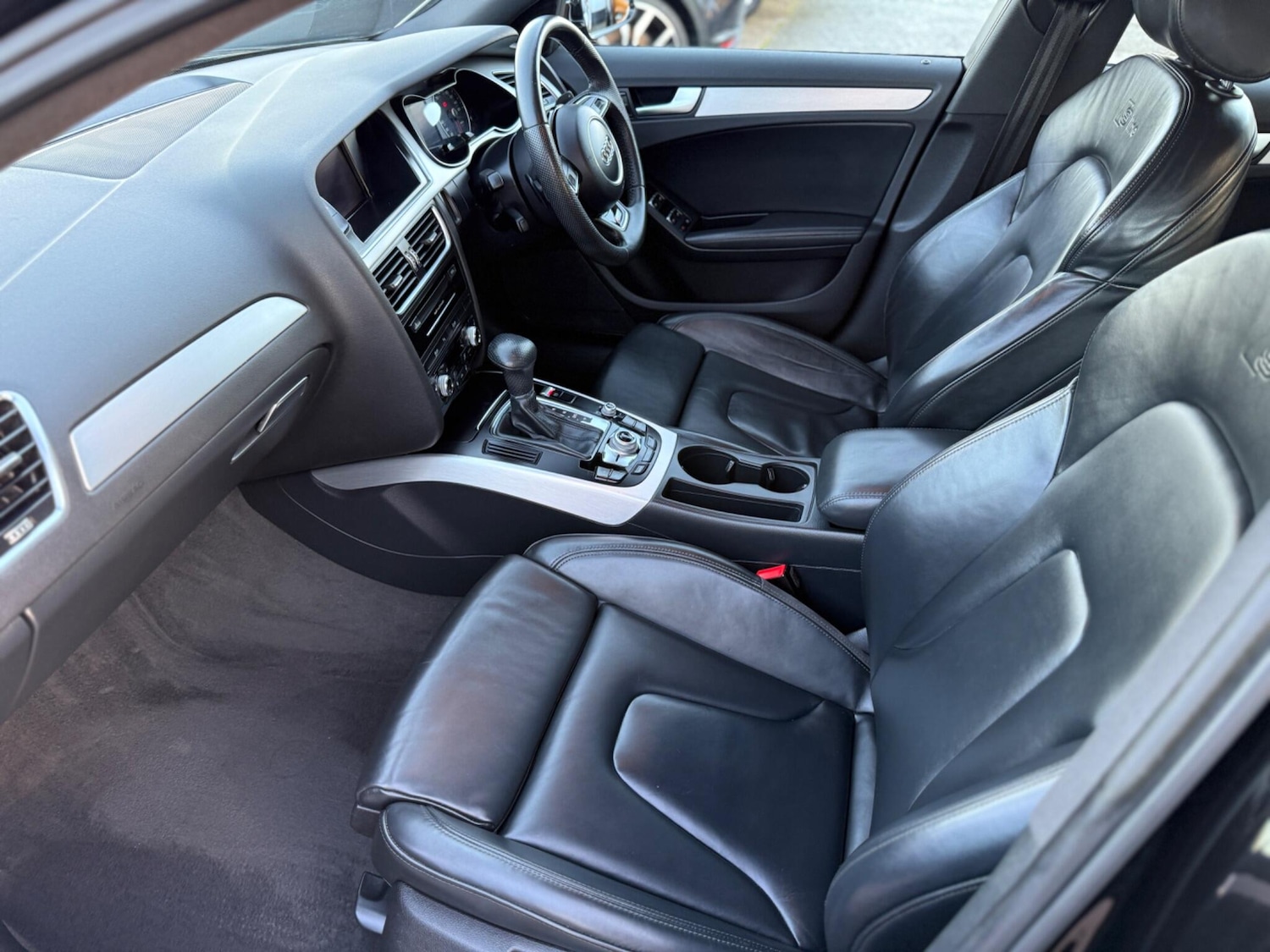 Used Audi A4 2015 for sale - 77131607: Photo 12