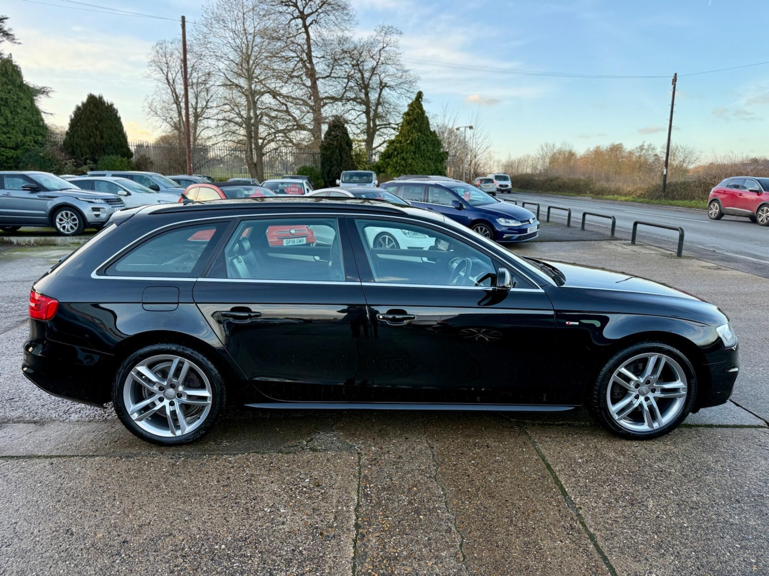 Used Audi A4 2015 for sale - 77131607: Photo 8