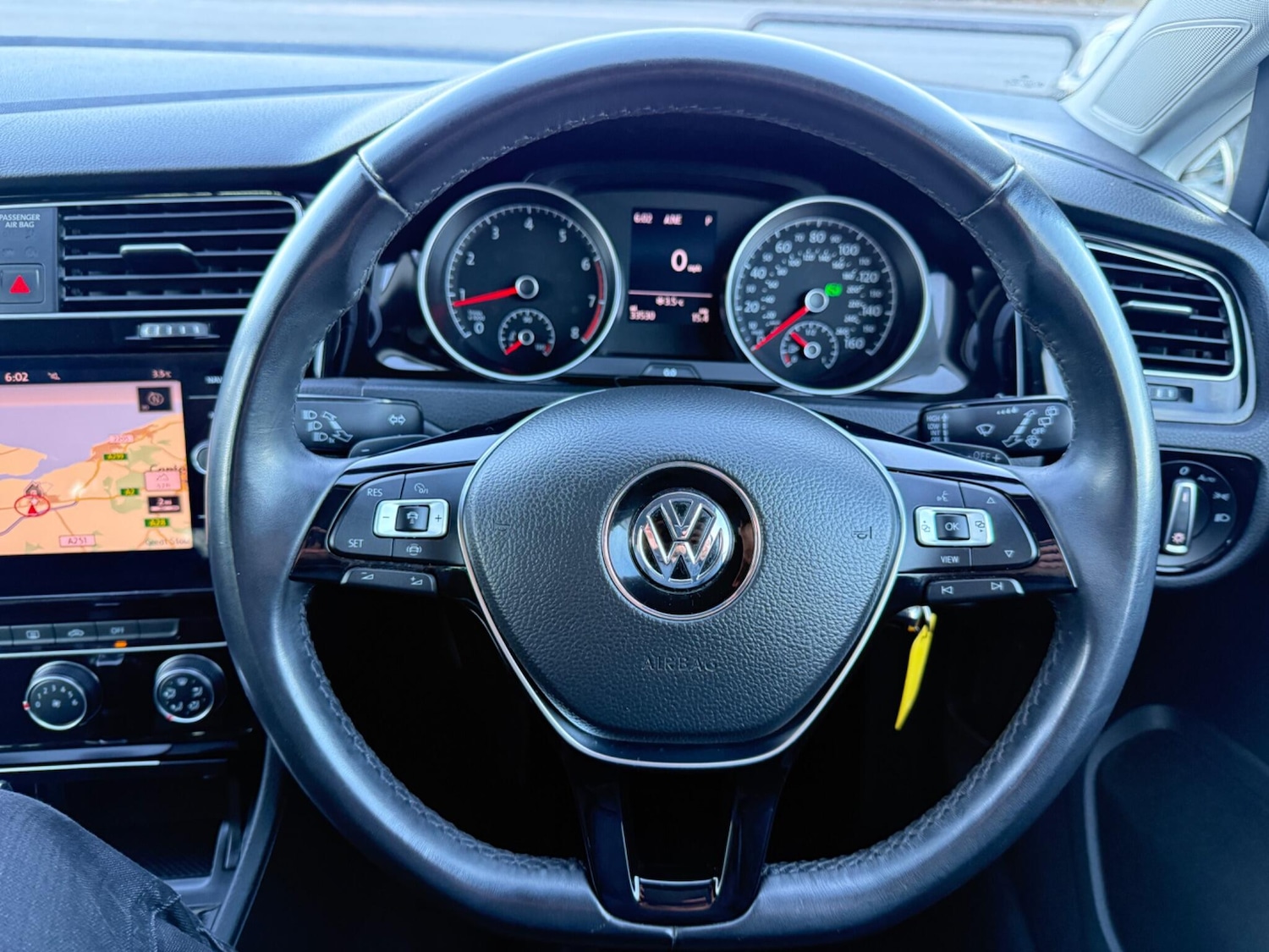 Used Volkswagen Golf 2019 for sale - 77097870: Photo 18