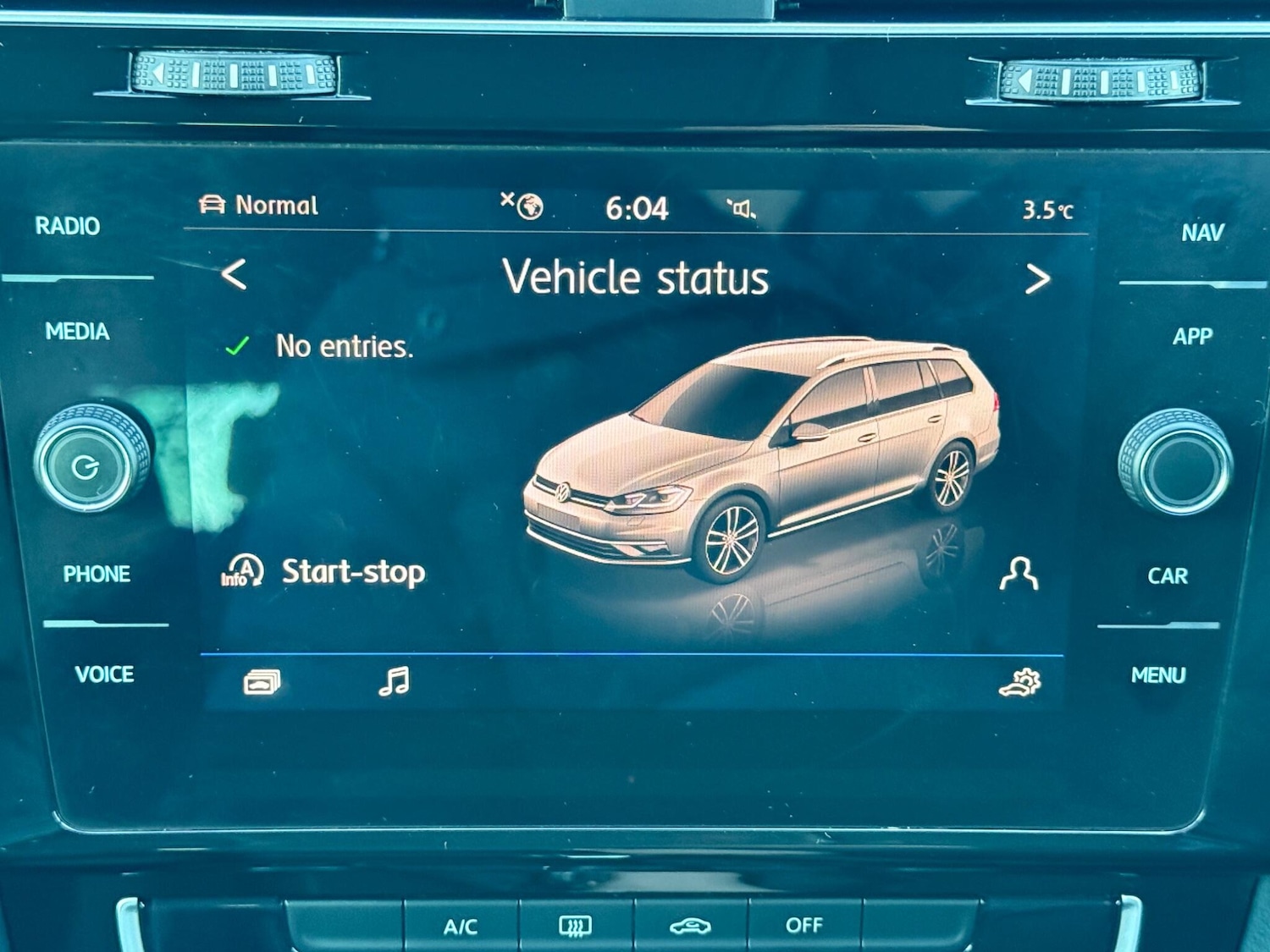 Used Volkswagen Golf 2019 for sale - 77097870: Photo 28