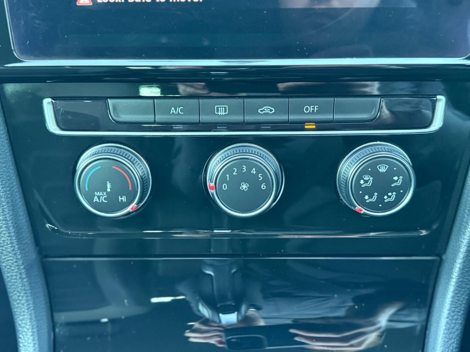 Used Volkswagen Golf 2019 for sale - 77097870: Photo 34