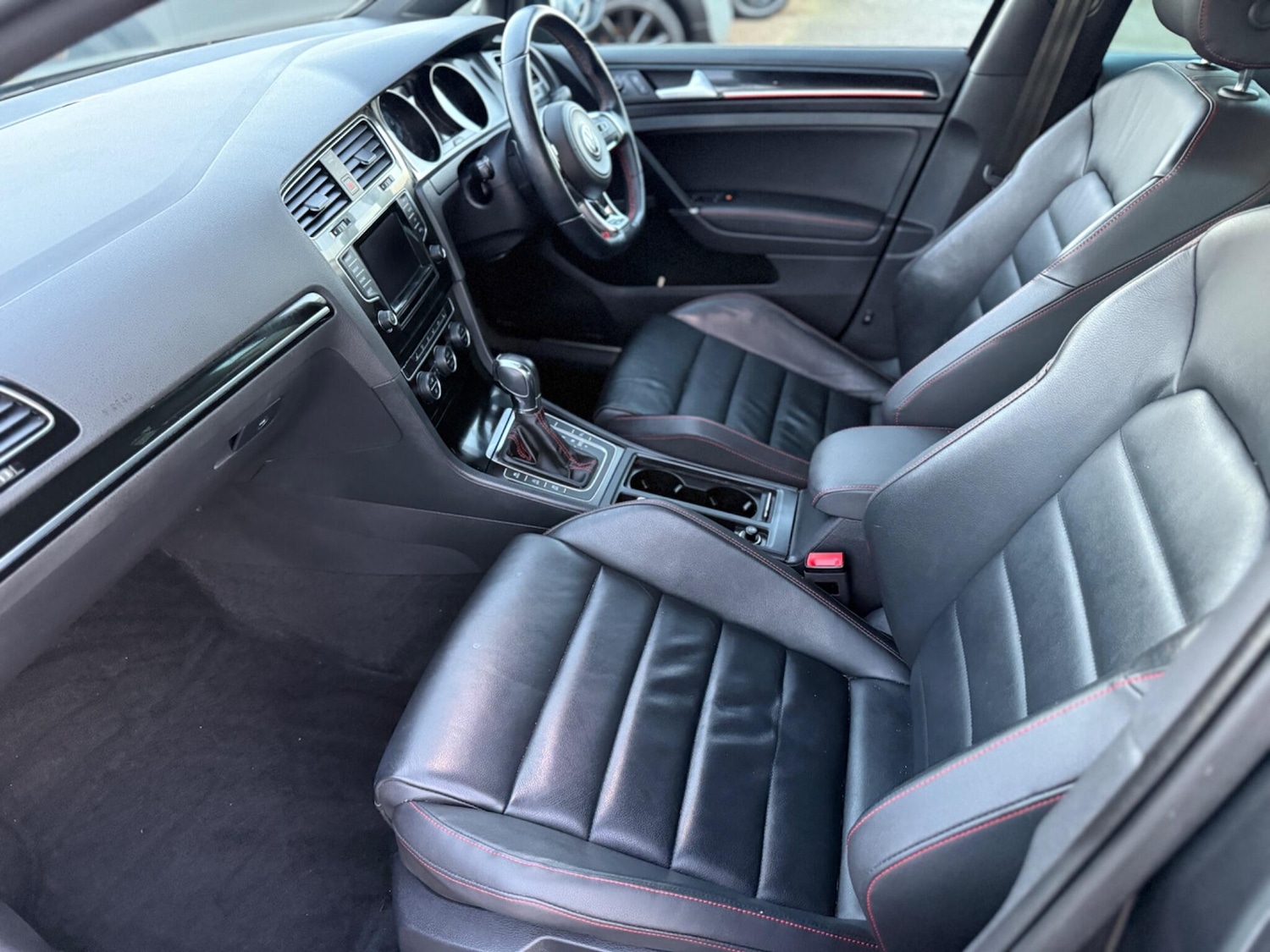 Used Volkswagen Golf for sale - 77015973: Photo 12