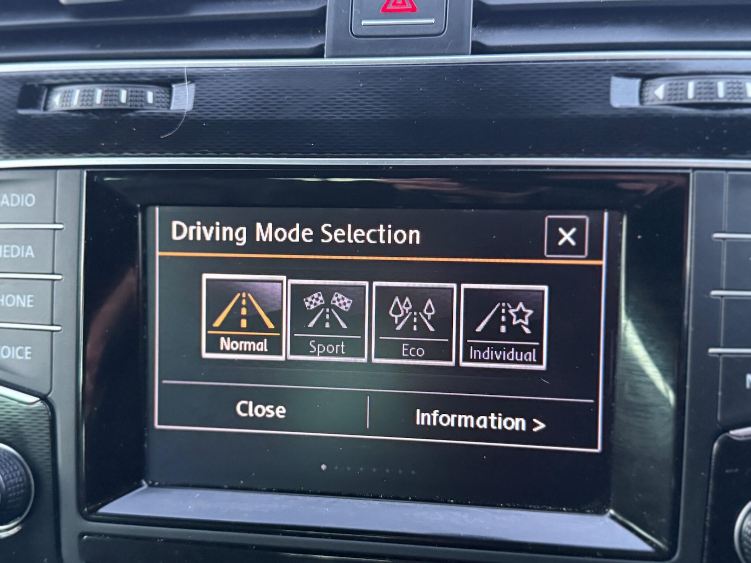 Used Volkswagen Golf for sale - 77015973: Photo 23