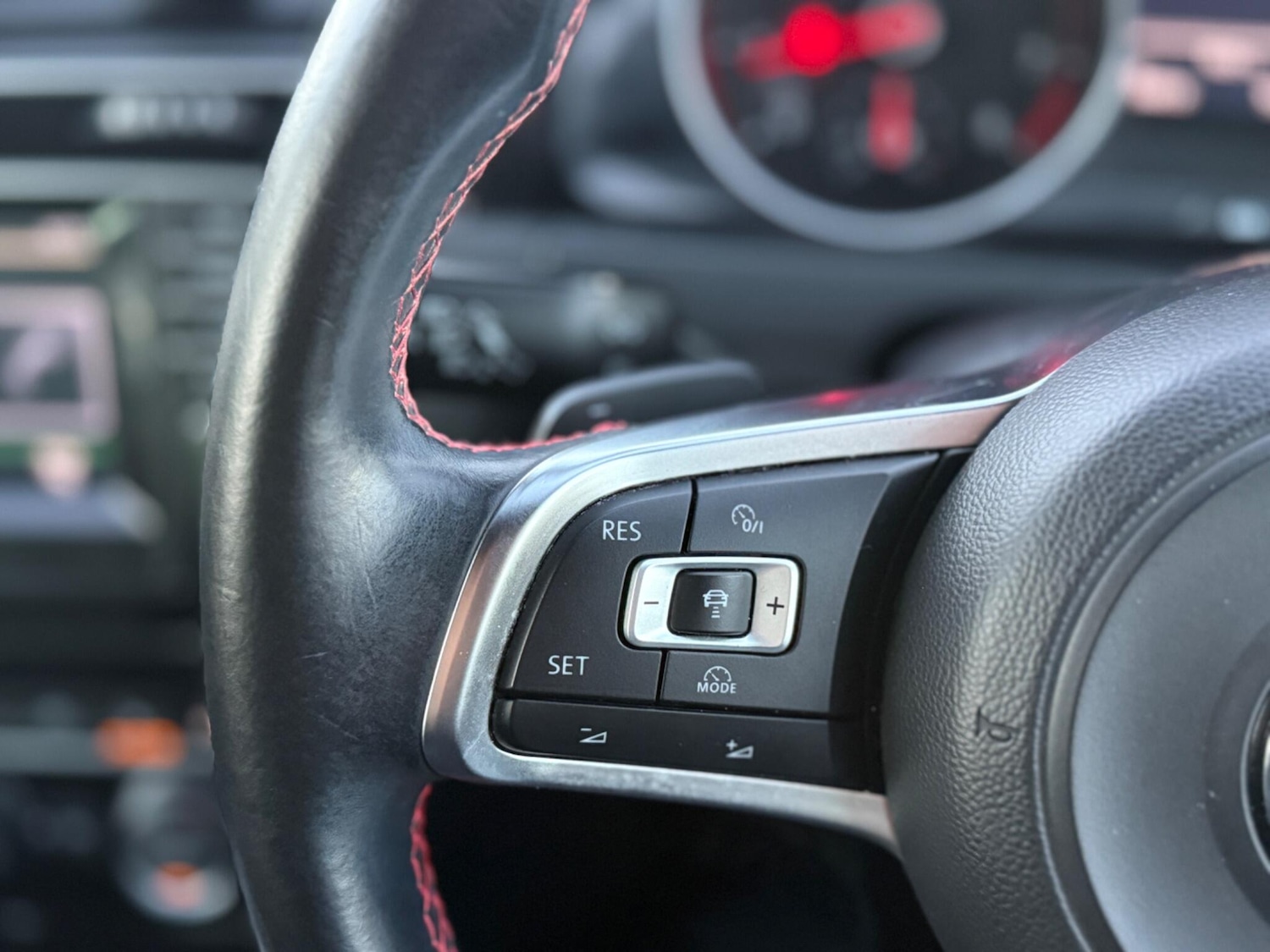 Used Volkswagen Golf for sale - 77015973: Photo 35