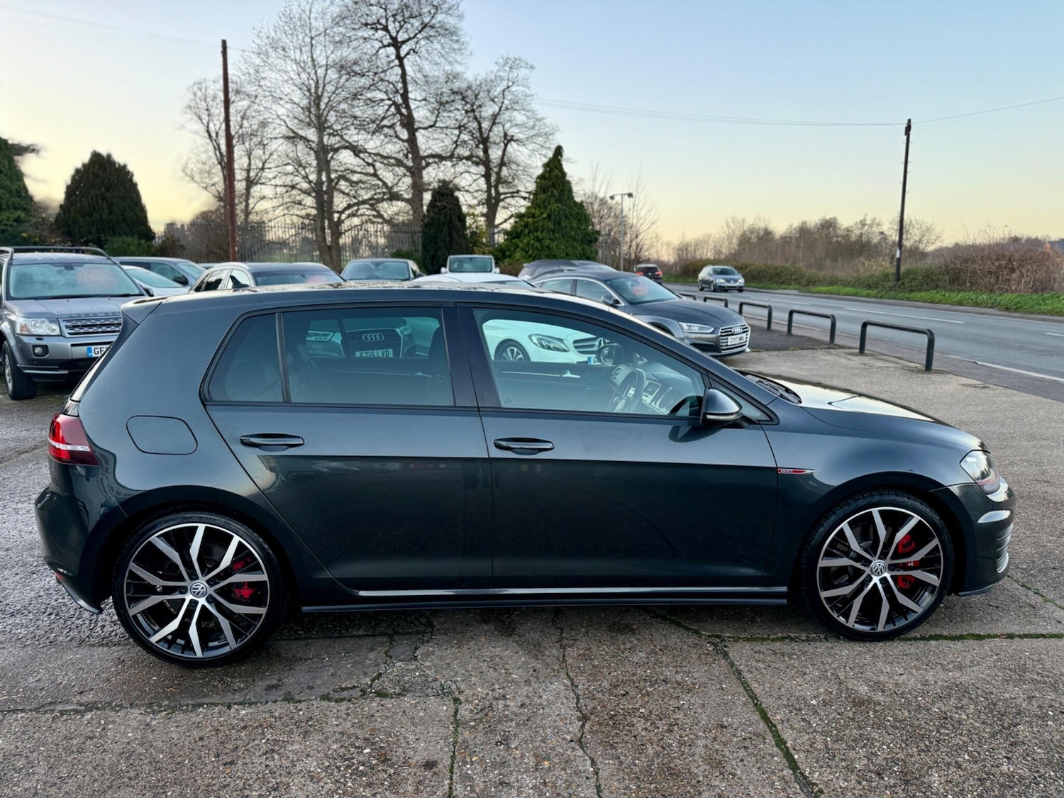 Used Volkswagen Golf for sale - 77015973: Photo 8