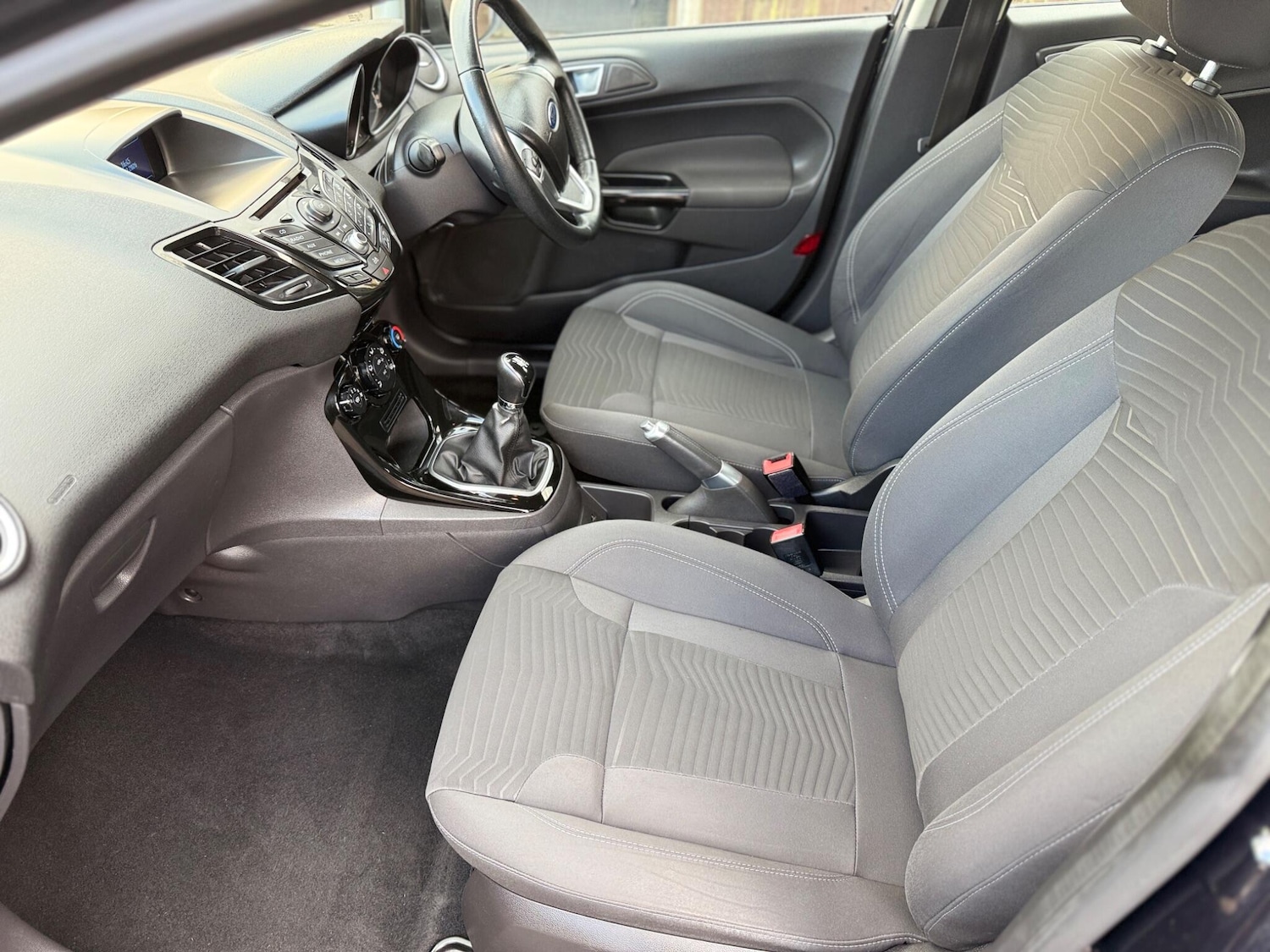 Used Ford Fiesta 2013 for sale - 78072545: Photo 11