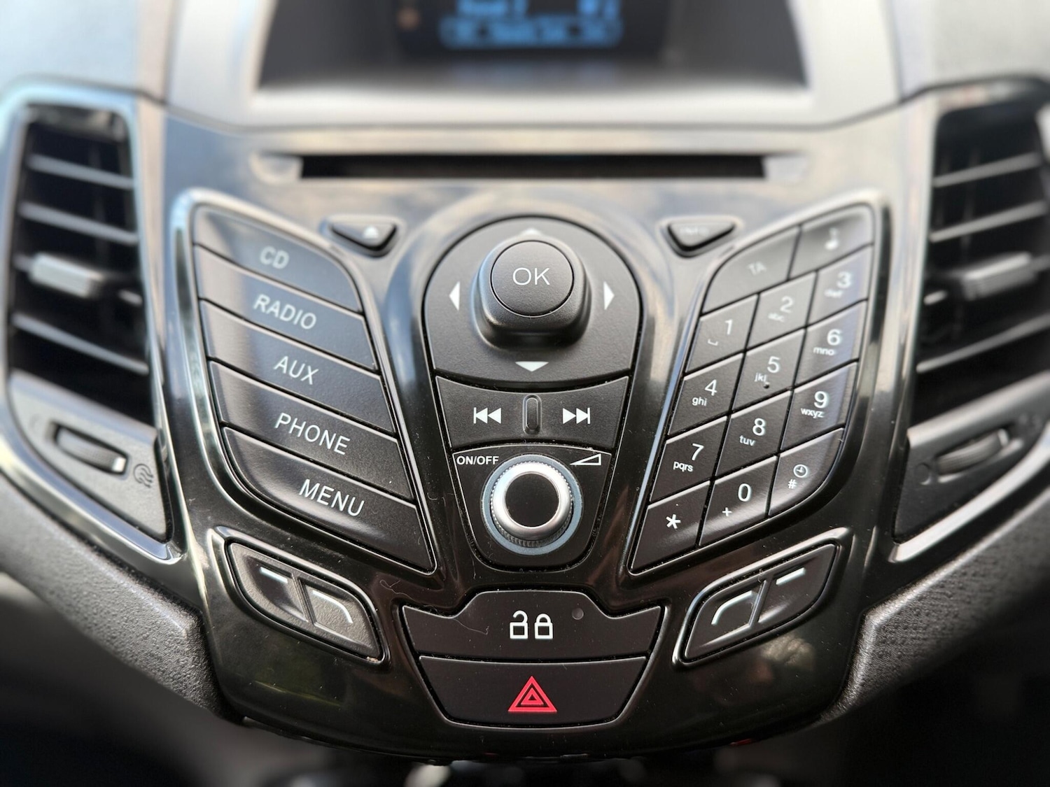 Used Ford Fiesta 2013 for sale - 78072545: Photo 20