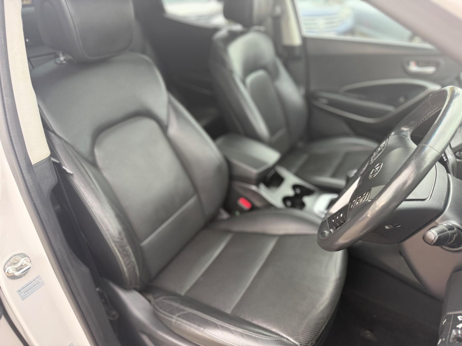 Used Hyundai Santa Fe 2017 for sale - 76499402: Photo 13