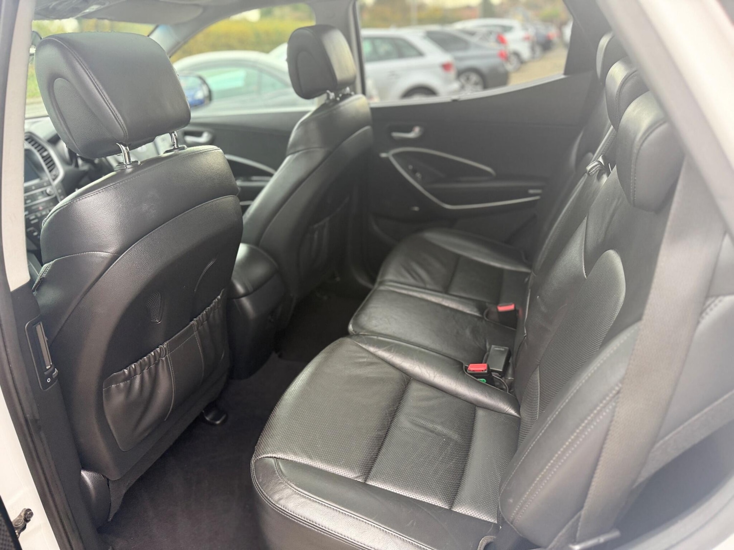 Used Hyundai Santa Fe 2017 for sale - 76499402: Photo 16