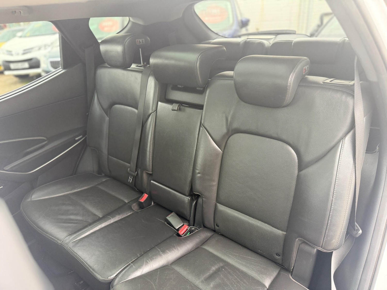 Used Hyundai Santa Fe 2017 for sale - 76499402: Photo 17