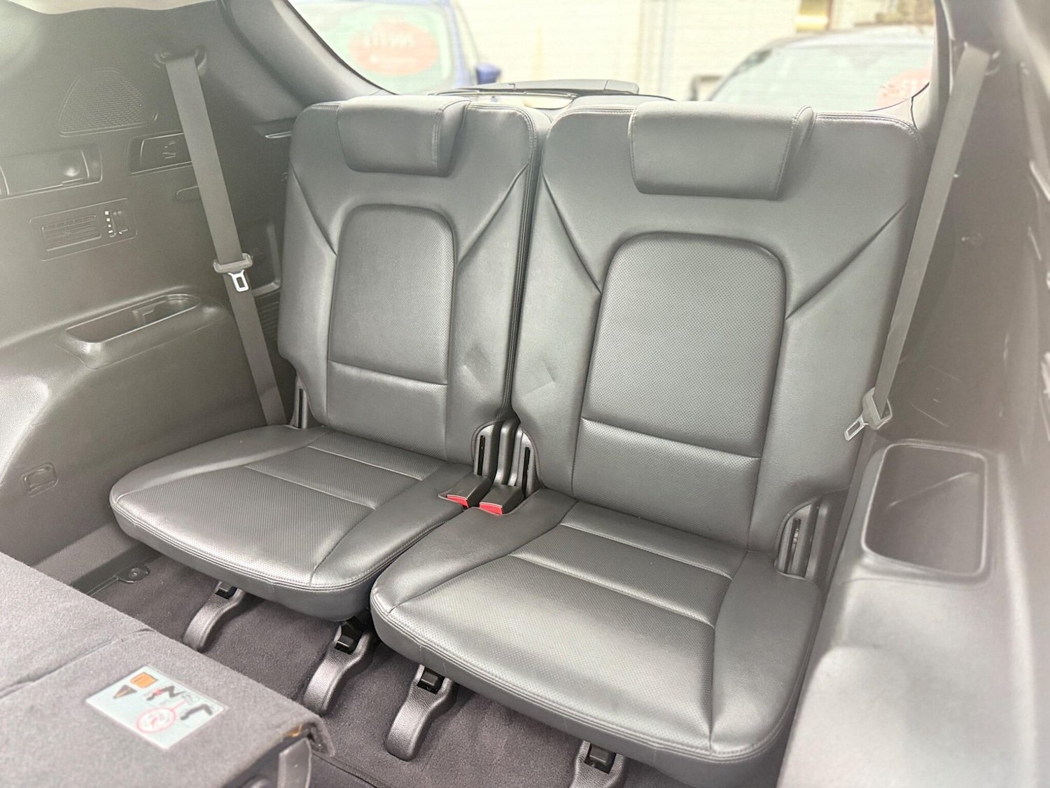 Used Hyundai Santa Fe 2017 for sale - 76499402: Photo 18