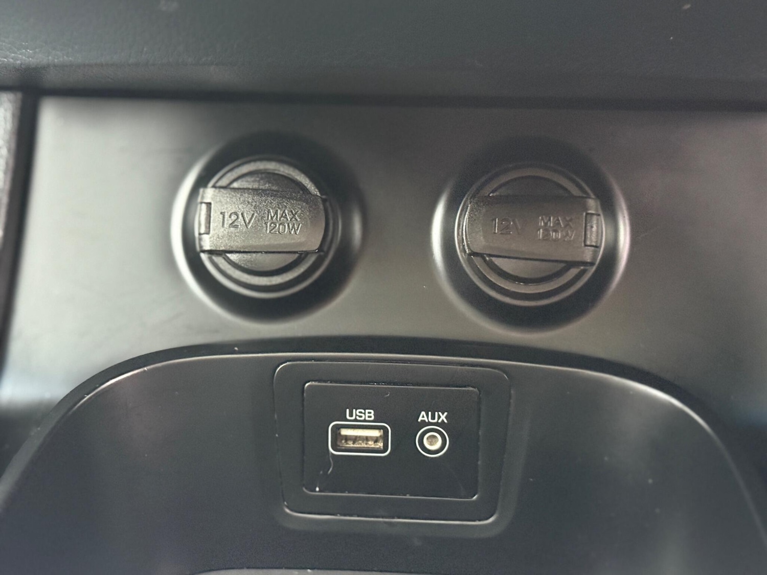 Used Hyundai Santa Fe 2017 for sale - 76499402: Photo 40