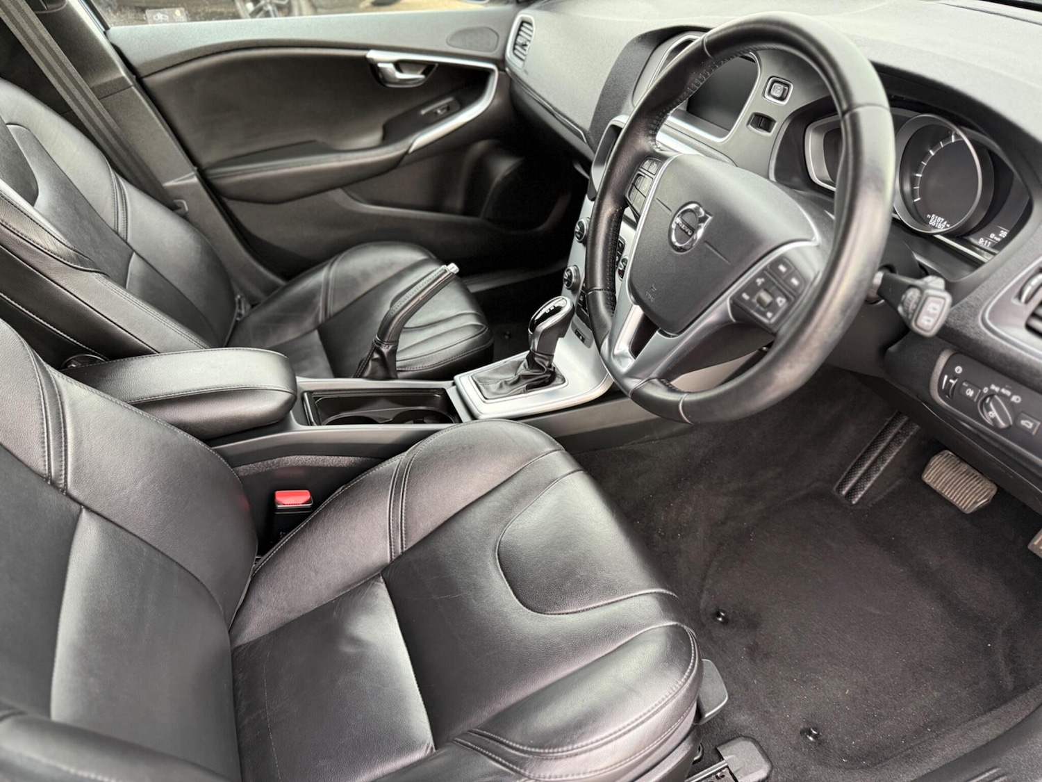 Used Volvo V40 for sale - 78214657: Photo 10