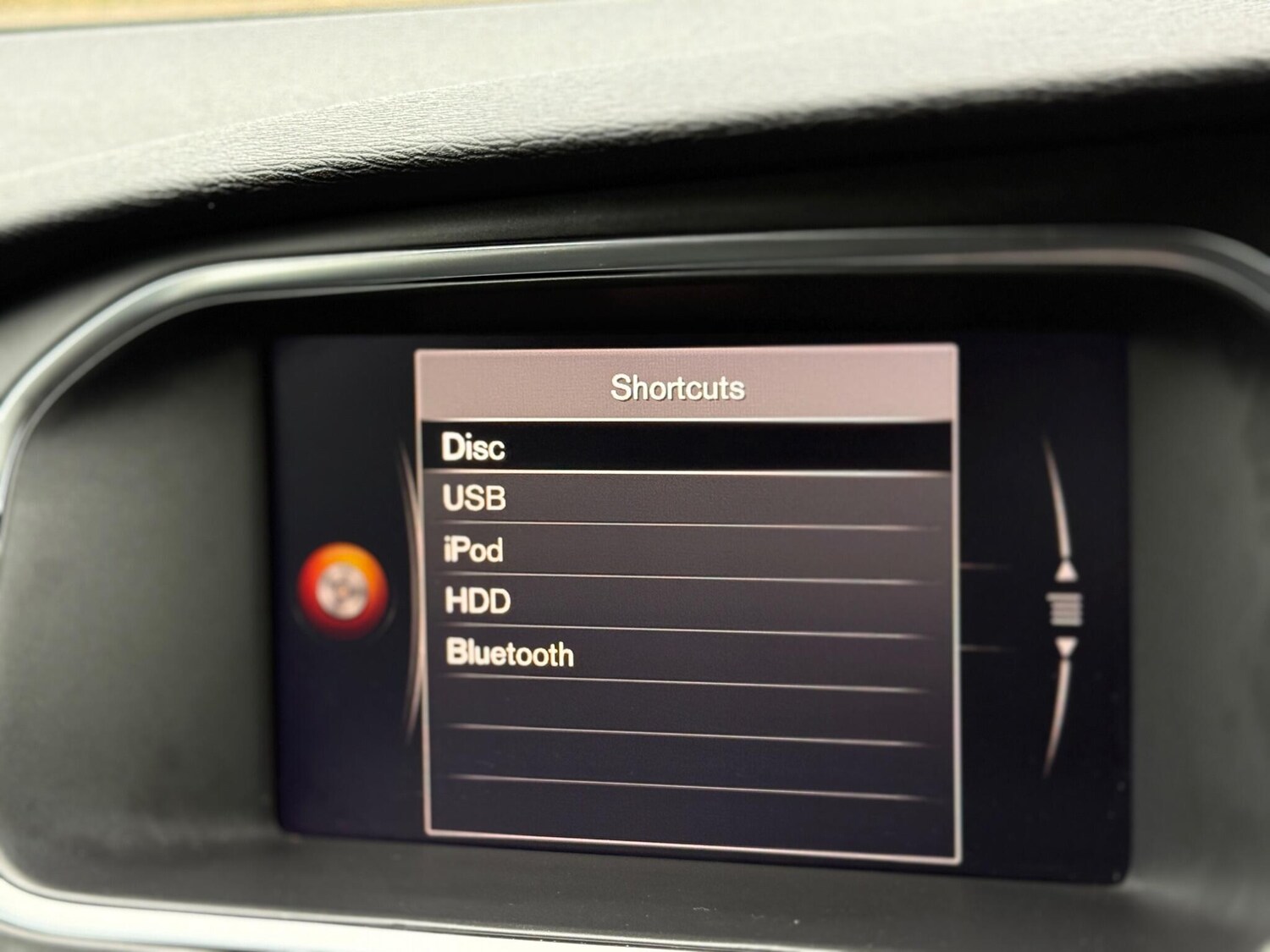 Used Volvo V40 for sale - 78214657: Photo 28