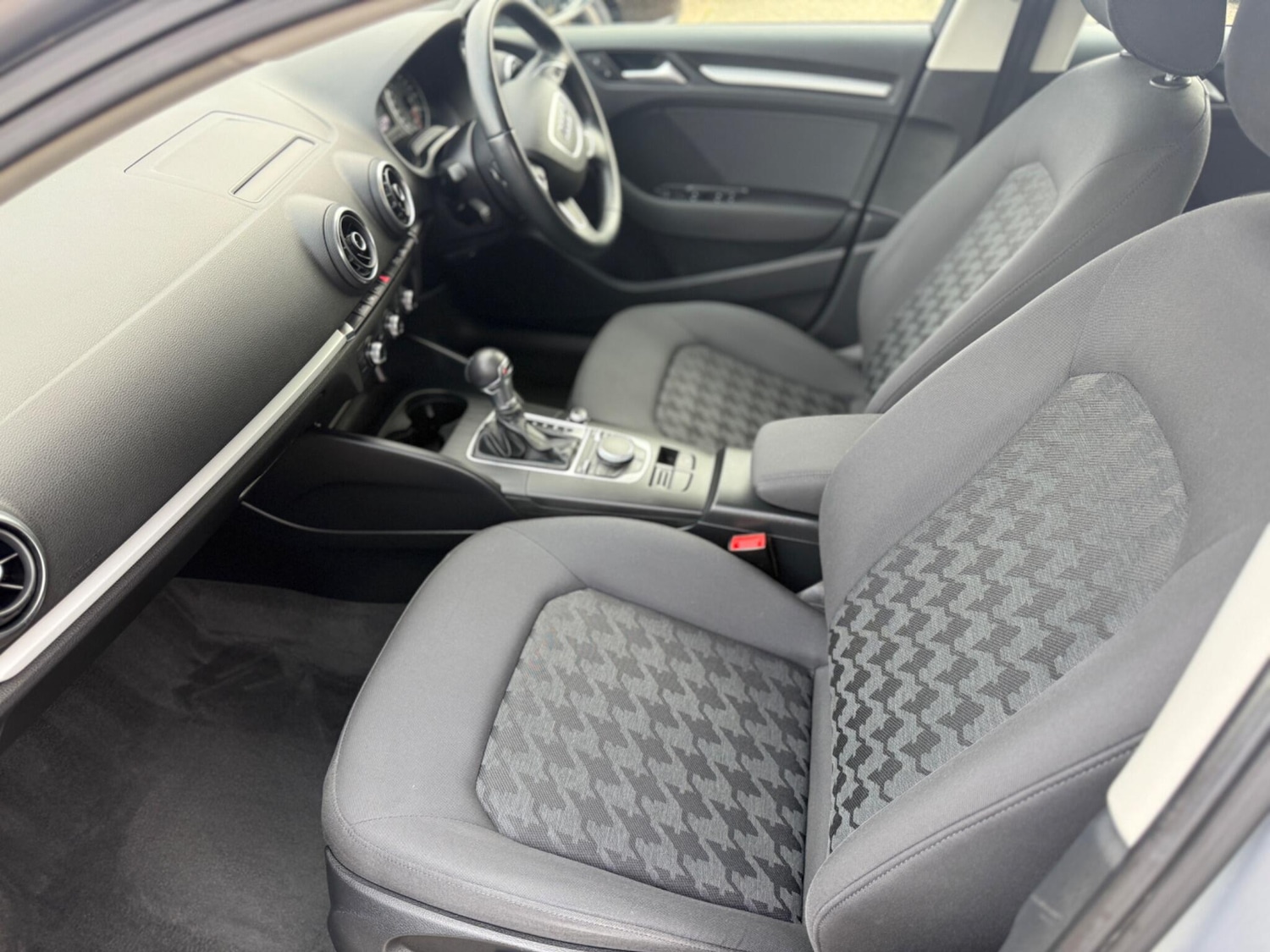 Used Audi A3 2015 for sale - 76424751: Photo 11