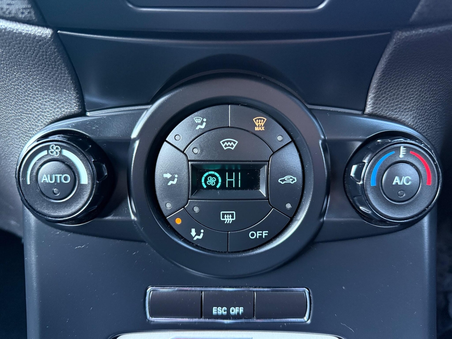 Used Ford Fiesta 2016 for sale - 77978365: Photo 23