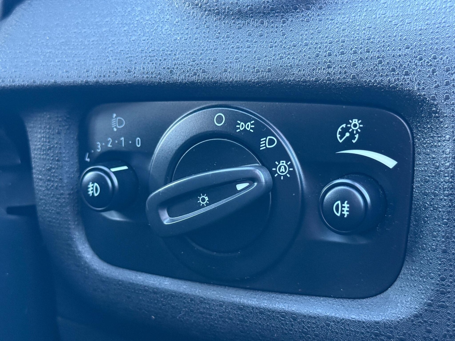 Used Ford Fiesta 2016 for sale - 77978365: Photo 35