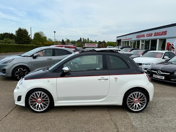 Used Abarth 595 2015 for sale - 78470928: Photo
