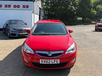 Used Vauxhall Astra 2012 for sale - 79224856: Photo