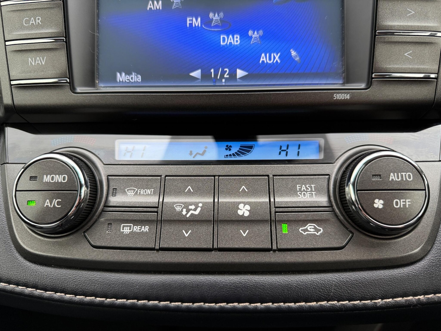 Used Toyota RAV4 2014 for sale - 77625816: Photo 27