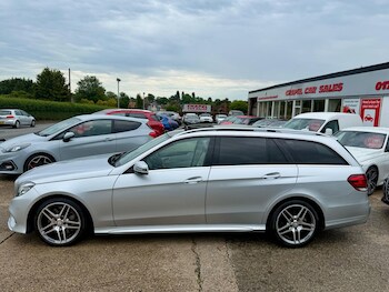 Used Mercedes-Benz E Class 2014 for sale - 78957799: Photo