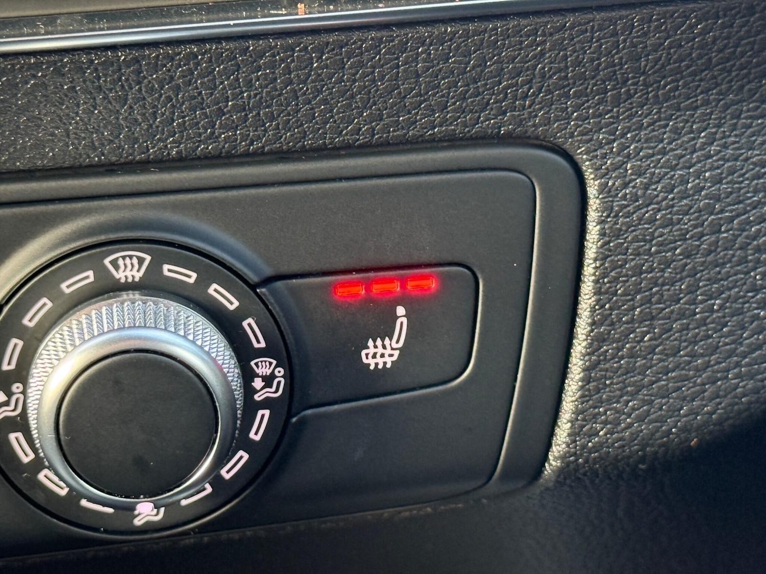 Used Audi Q2 for sale - 77769370: Photo 22