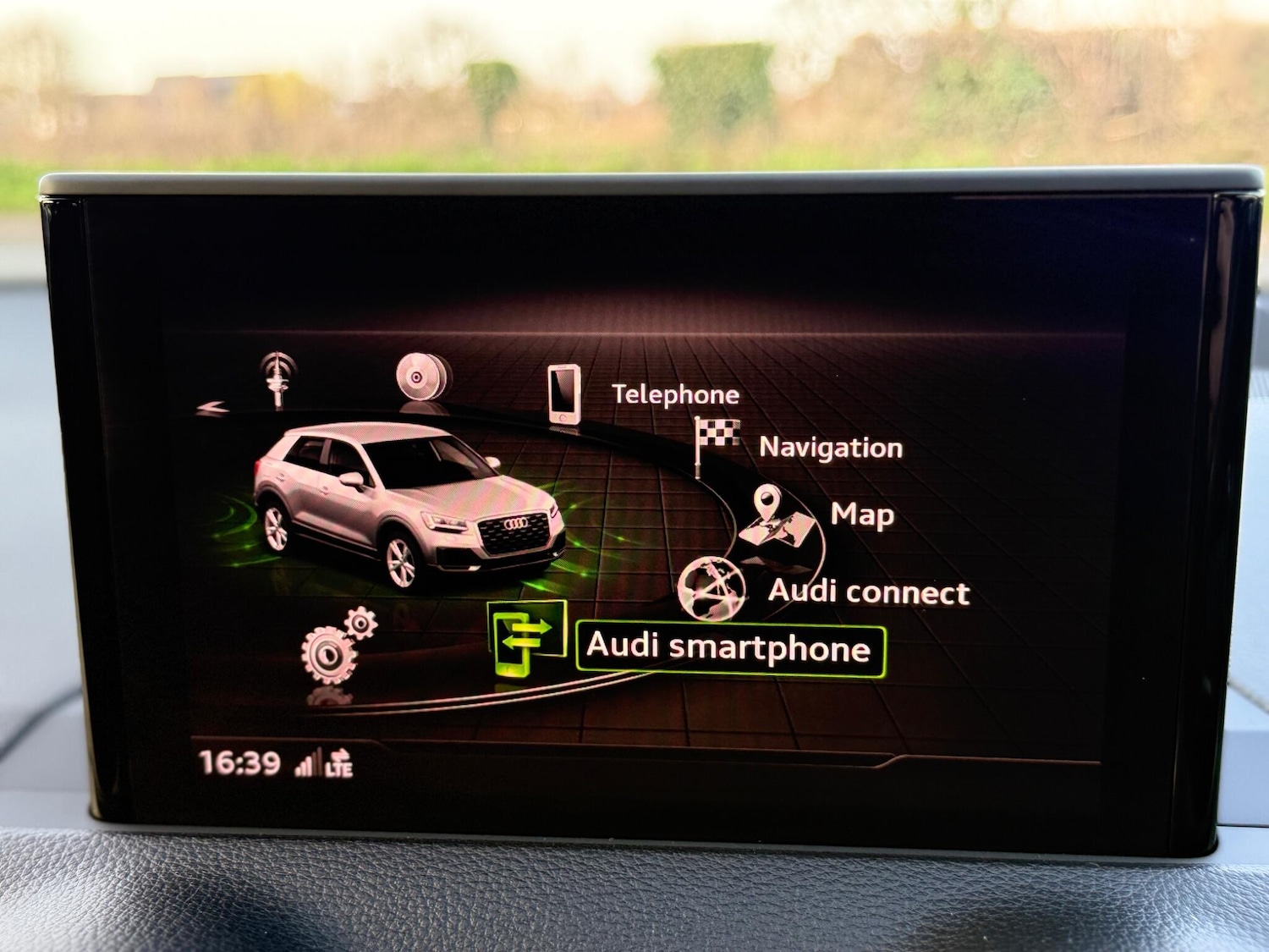 Used Audi Q2 for sale - 77769370: Photo 25