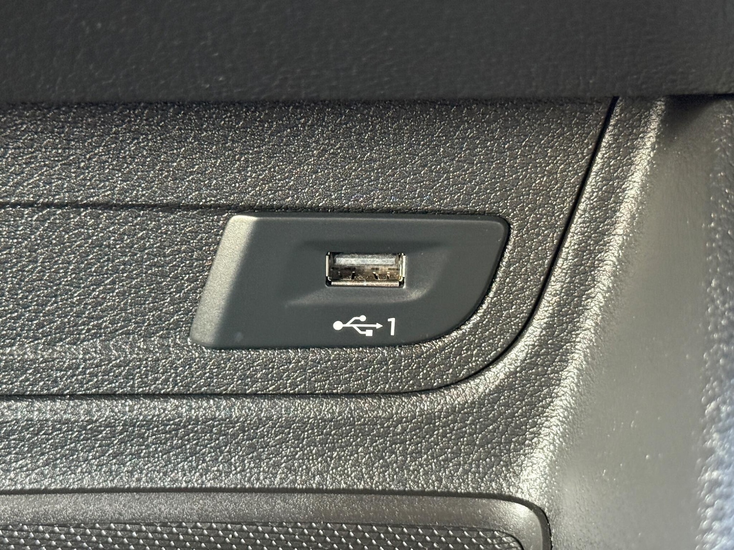 Used Audi Q2 for sale - 77769370: Photo 32