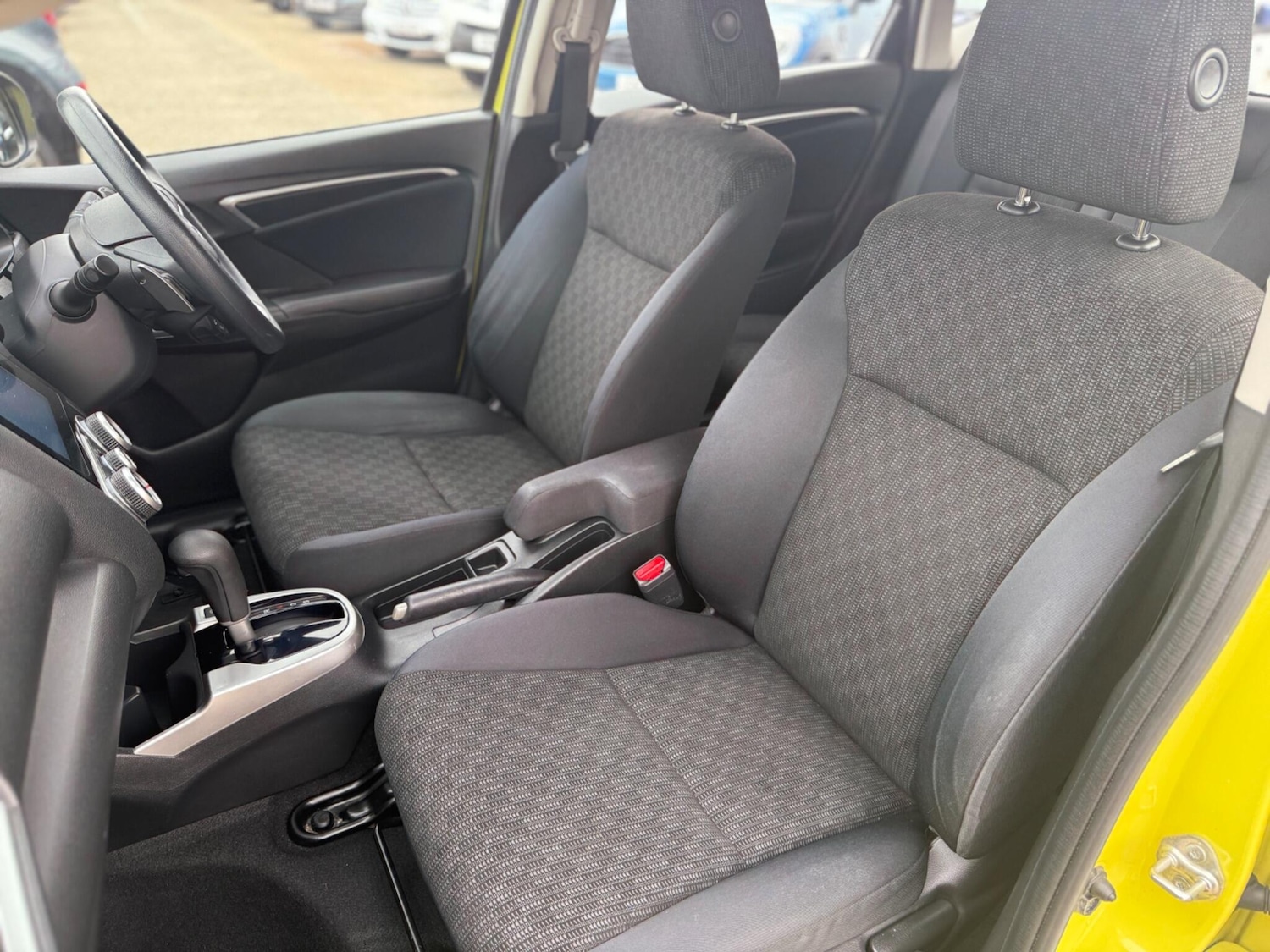 Used Honda Jazz 2015 for sale - 76314454: Photo 12