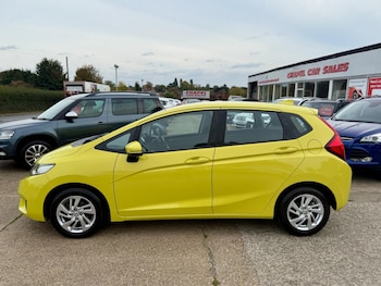 Used Honda Jazz 2015 for sale - 76314454: Photo