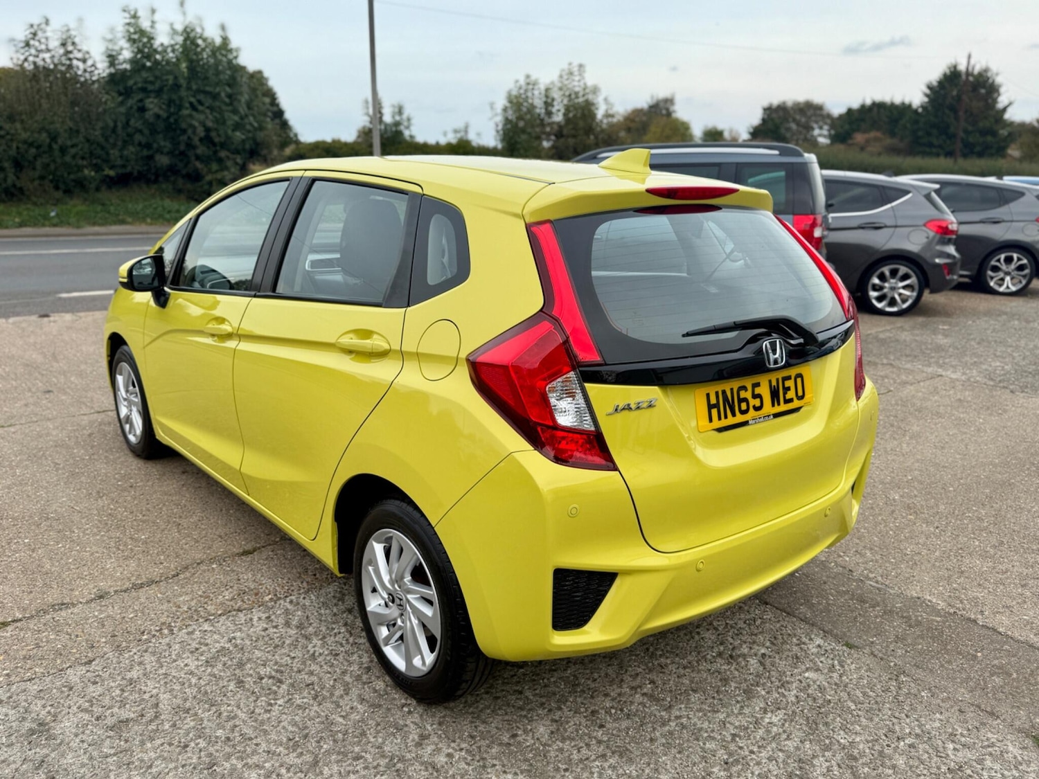 Used Honda Jazz 2015 for sale - 76314454: Photo 5