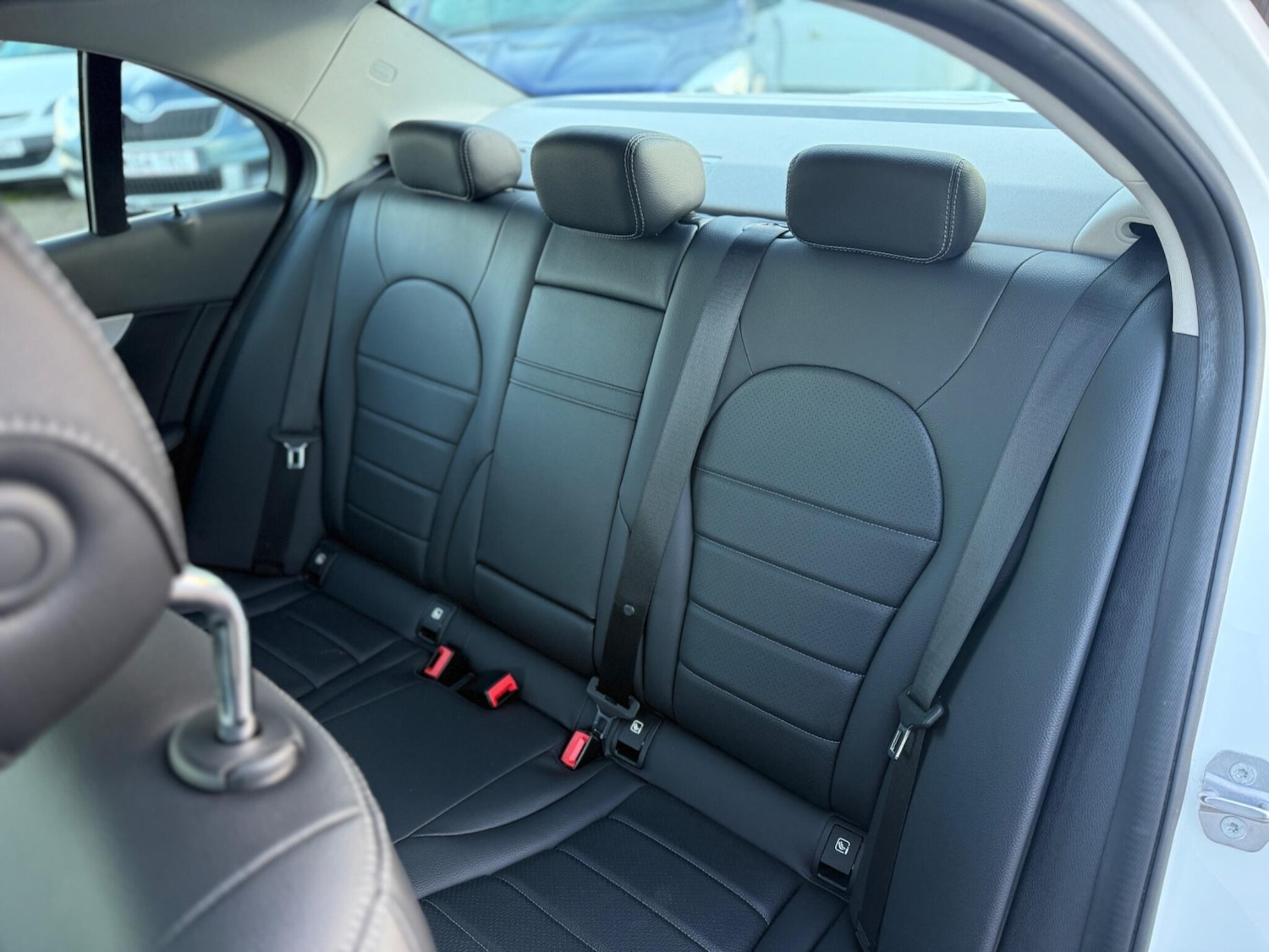 Used Mercedes-Benz C Class 2018 for sale - 76715499: Photo 14