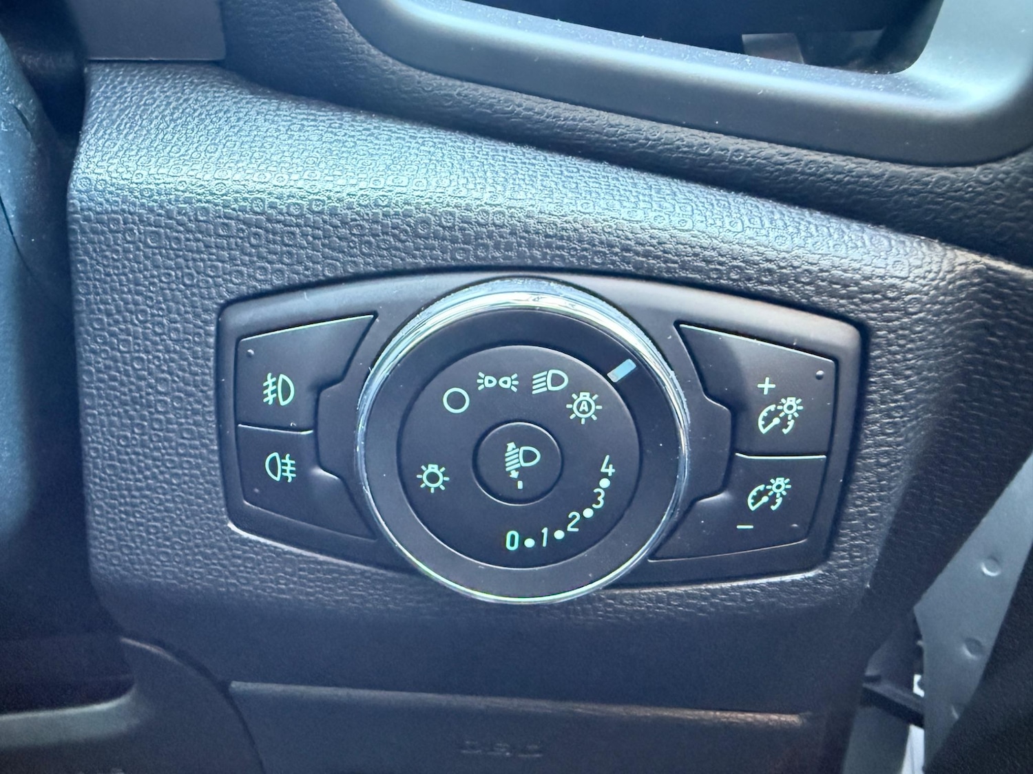 Used Ford Ecosport 2020 for sale - 76592681: Photo 32