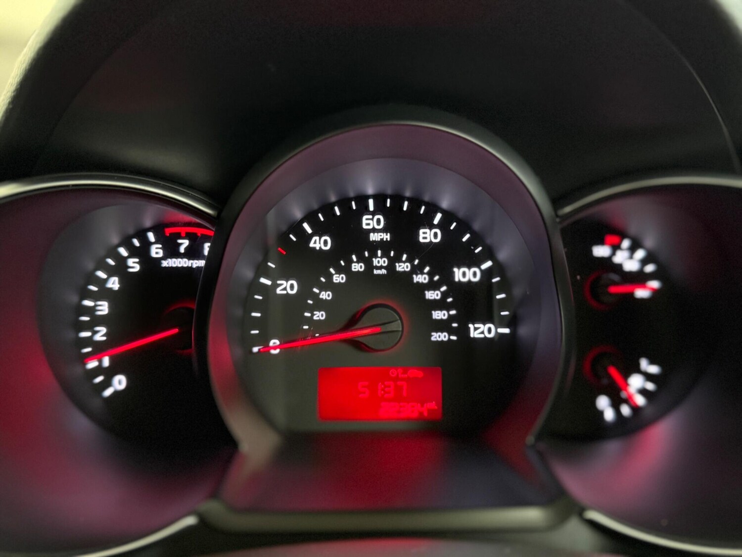 Used Kia Picanto 2016 for sale - 76377767: Photo 15