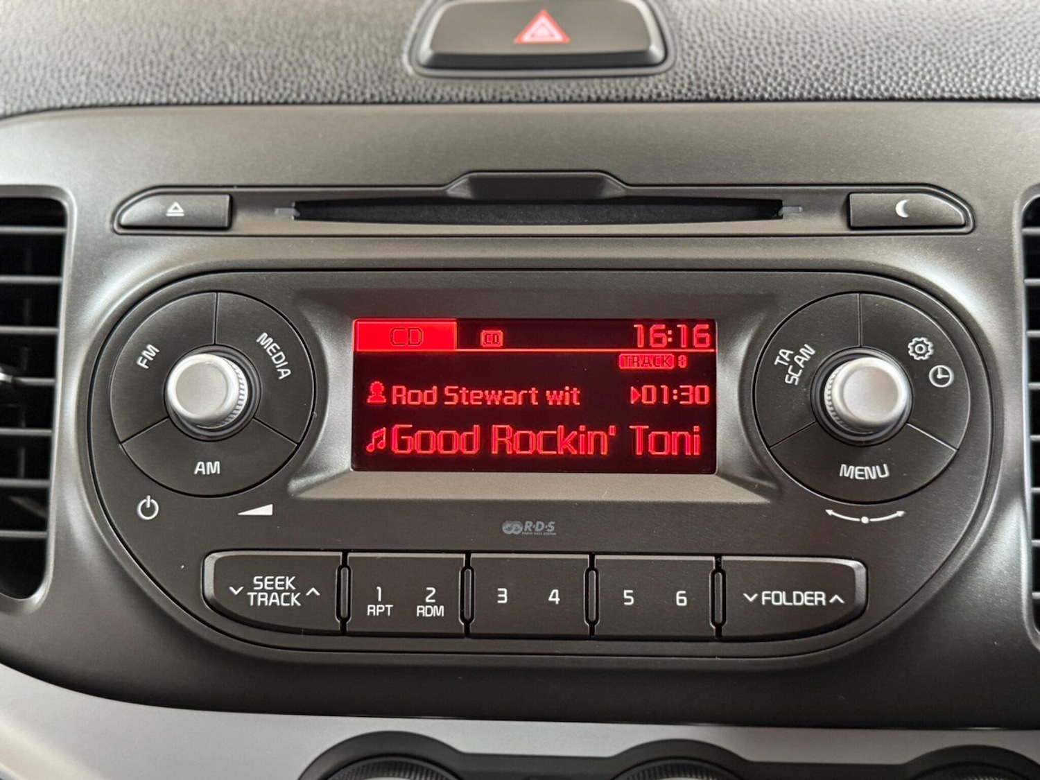 Used Kia Picanto 2016 for sale - 76377767: Photo 20