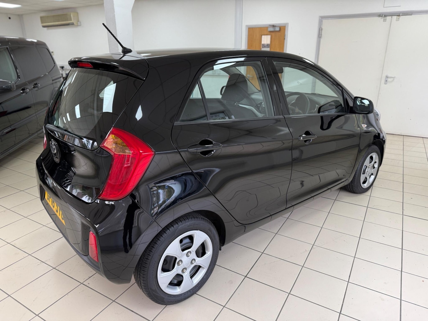 Used Kia Picanto 2016 for sale - 76377767: Photo 6