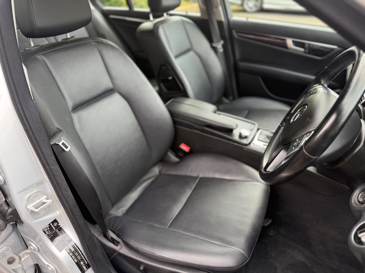 Used Mercedes-Benz C Class 2013 for sale - 75828829: Photo 10