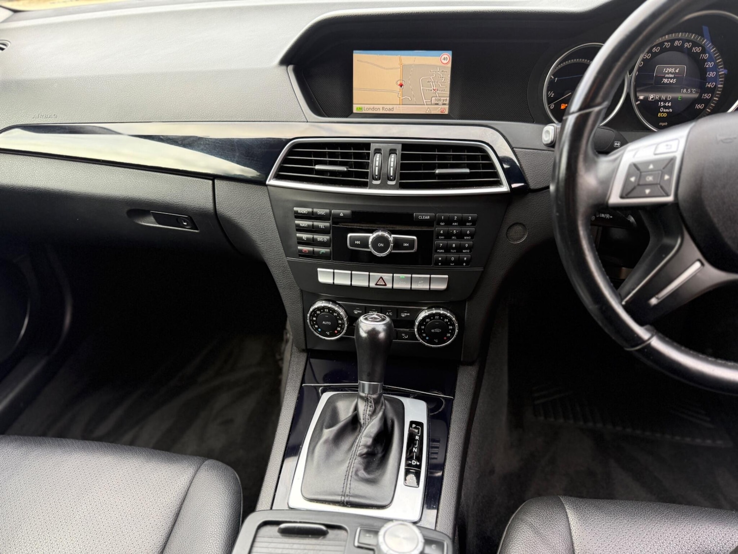 Used Mercedes-Benz C Class 2013 for sale - 75828829: Photo 18