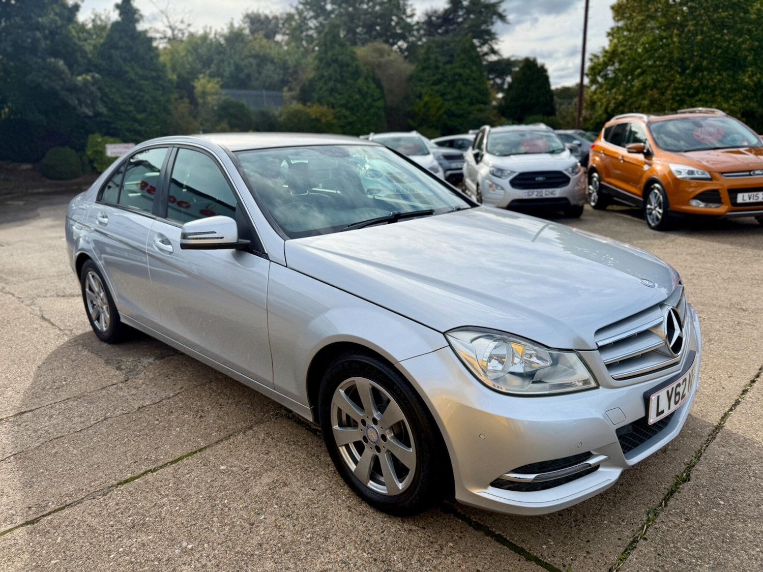 Used Mercedes-Benz C Class 2013 for sale - 75828829: Photo 3